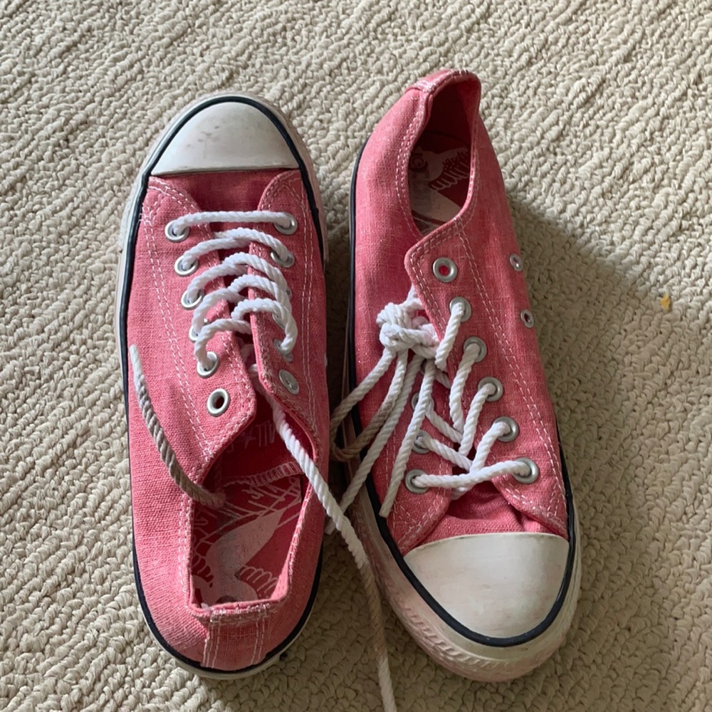 Pink Converse